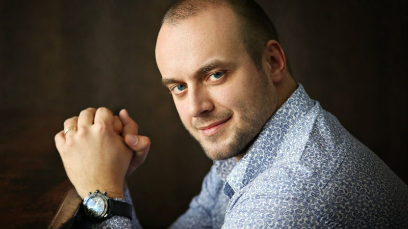 Биография Максим Щеголев